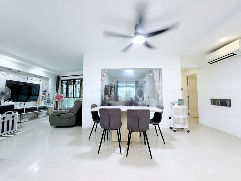 5 Room (5I) HDB for Sale in  106A Punggol Field - Image 14